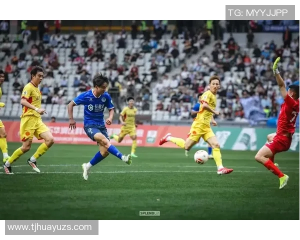 深圳足球队的奋斗历程：从默默无闻到荣耀之路的真实记录