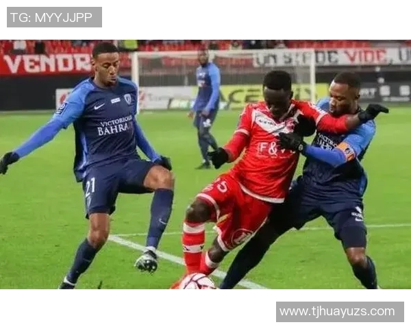 甘冈与尼姆激战在即谁能在法乙赛场上笑到最后