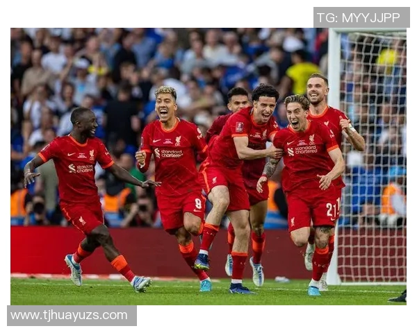 2010年曼联与利物浦激战全场精彩回顾与赛况分析 2010年曼联与利物浦激战全场精彩回顾与赛况分析