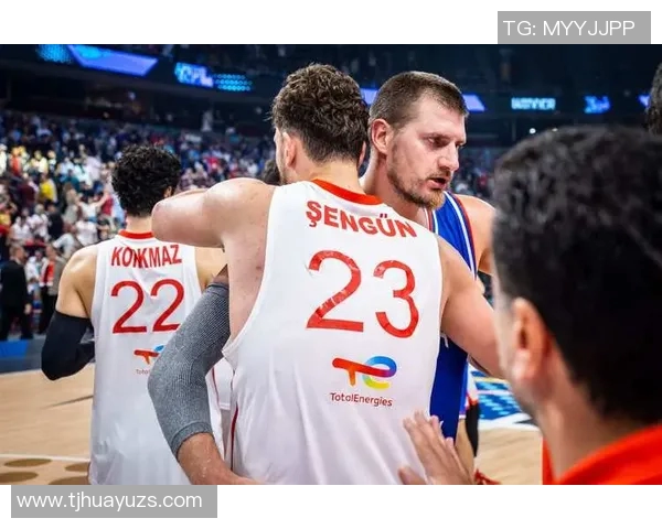 伊朗男篮挑战美国男篮巅峰对决展现篮球激情与实力较量